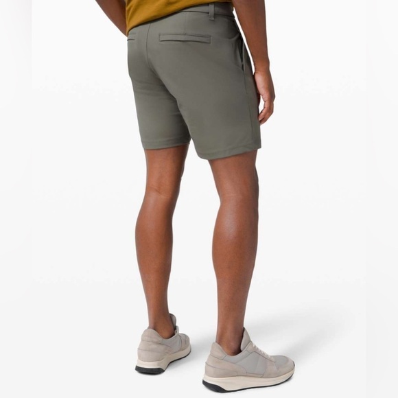 Lululemon Commission Short 7" *Warpstreme
Grey Sage (First Release) Size 30 - Picture 3 of 12